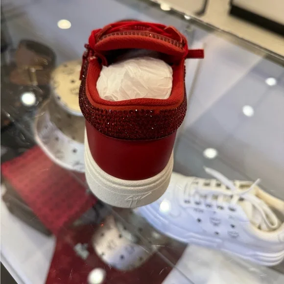 NIB Giuseppe Zanotti Kids Leather Sneakers $495 Cipria Size  Giuseppe Zanotti - Kids Sneakers display picture 1